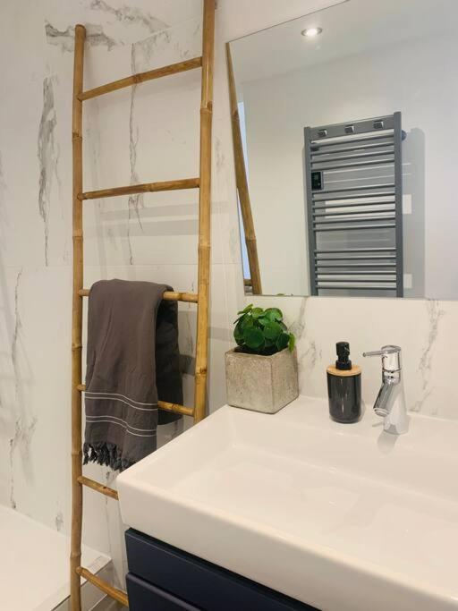 Appartement Design Sur Vauban - Clim Et Wifi Marsilya Dış mekan fotoğraf